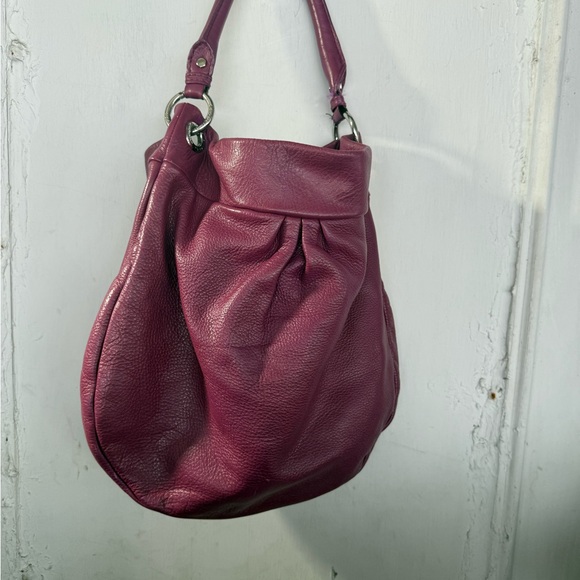 marc jacobs classic q huge hillier hobo bag